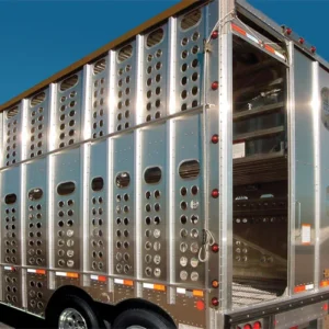 Single-Piece Light Bar for Rear Post Lights on Livestock Trailer